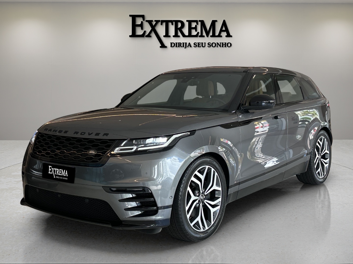 LR VELAR SE R-DYNAMIC P300
