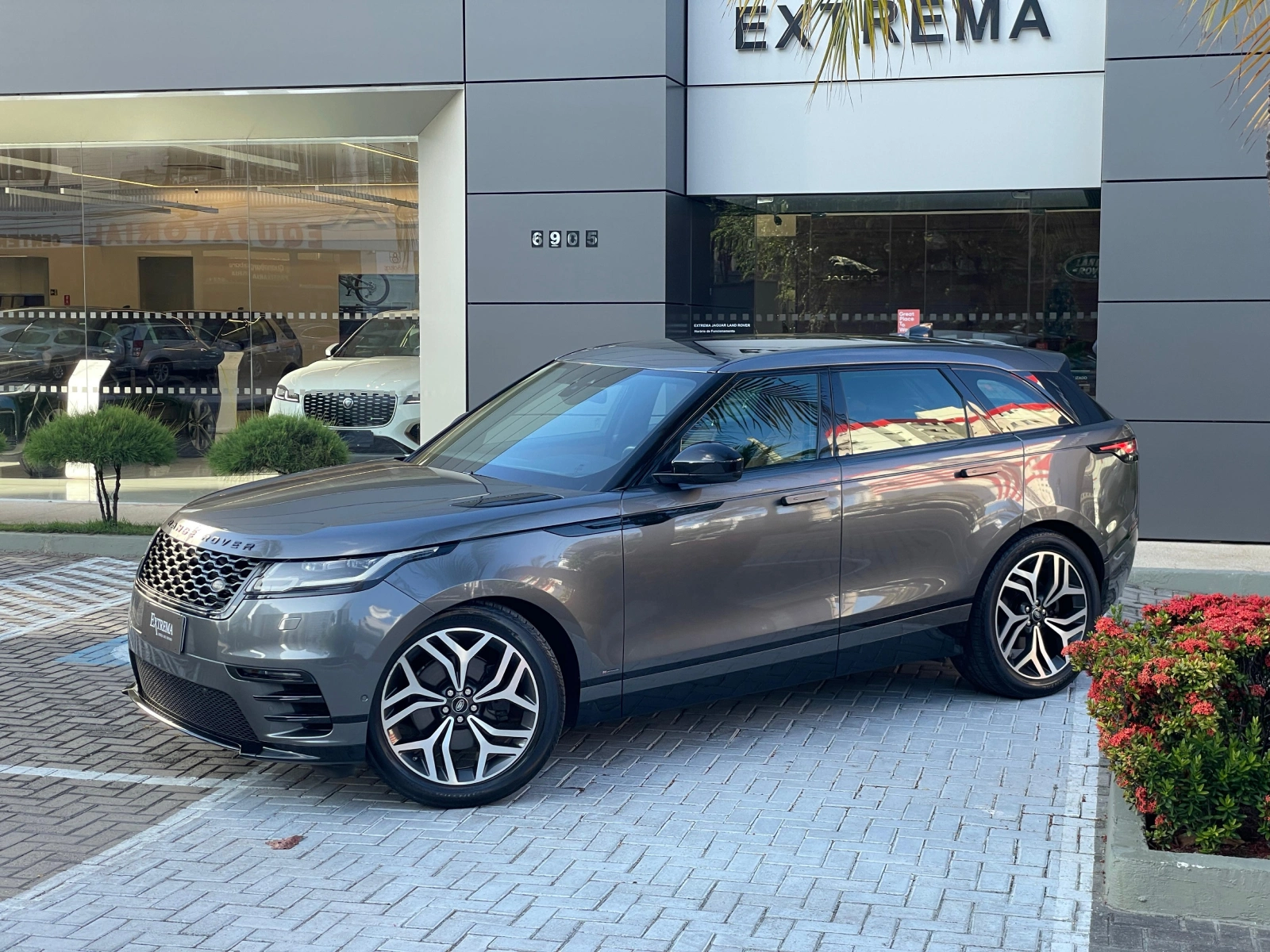 P300 SE R